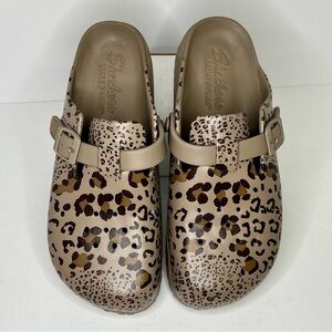 Skechers Foamies Cali Breeze Womens Leopard Print Clogs Slip On Slides SZ 8